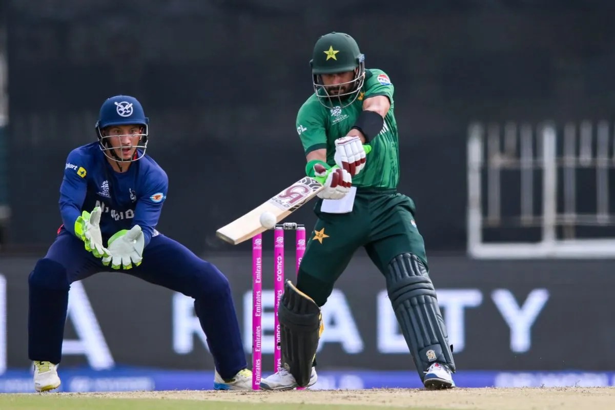 साहिबजादा ने तूफानी शतक के साथ गेंदबाजों का मार-मारकर किया बुरा हाल, पाकिस्तान ने नामीबिया के सामने रखा 200 रन का लक्ष्य