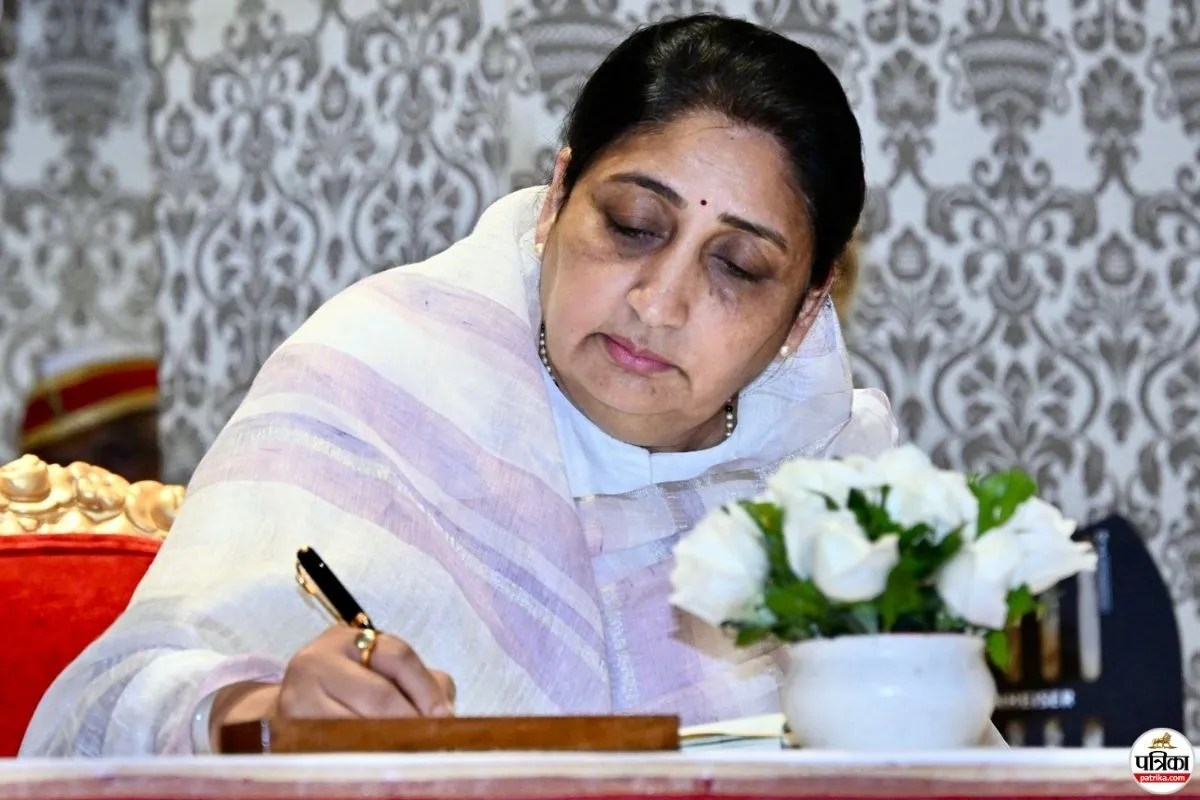 शपथ के 10 दिन बाद सुनेत्रा पवार ने संभाला डिप्टी सीएम का पद, अब मिलेगी NCP की कमान!