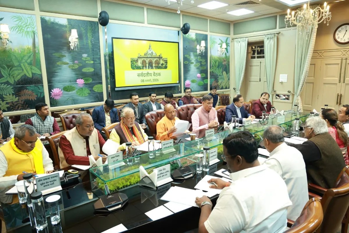 UP Budget : यूपी का मेगा बजट आने को तैयार, 9 लाख करोड़ की तैयारी, चुनावी साल में जनता को मिलेगी बड़ी सौगातें