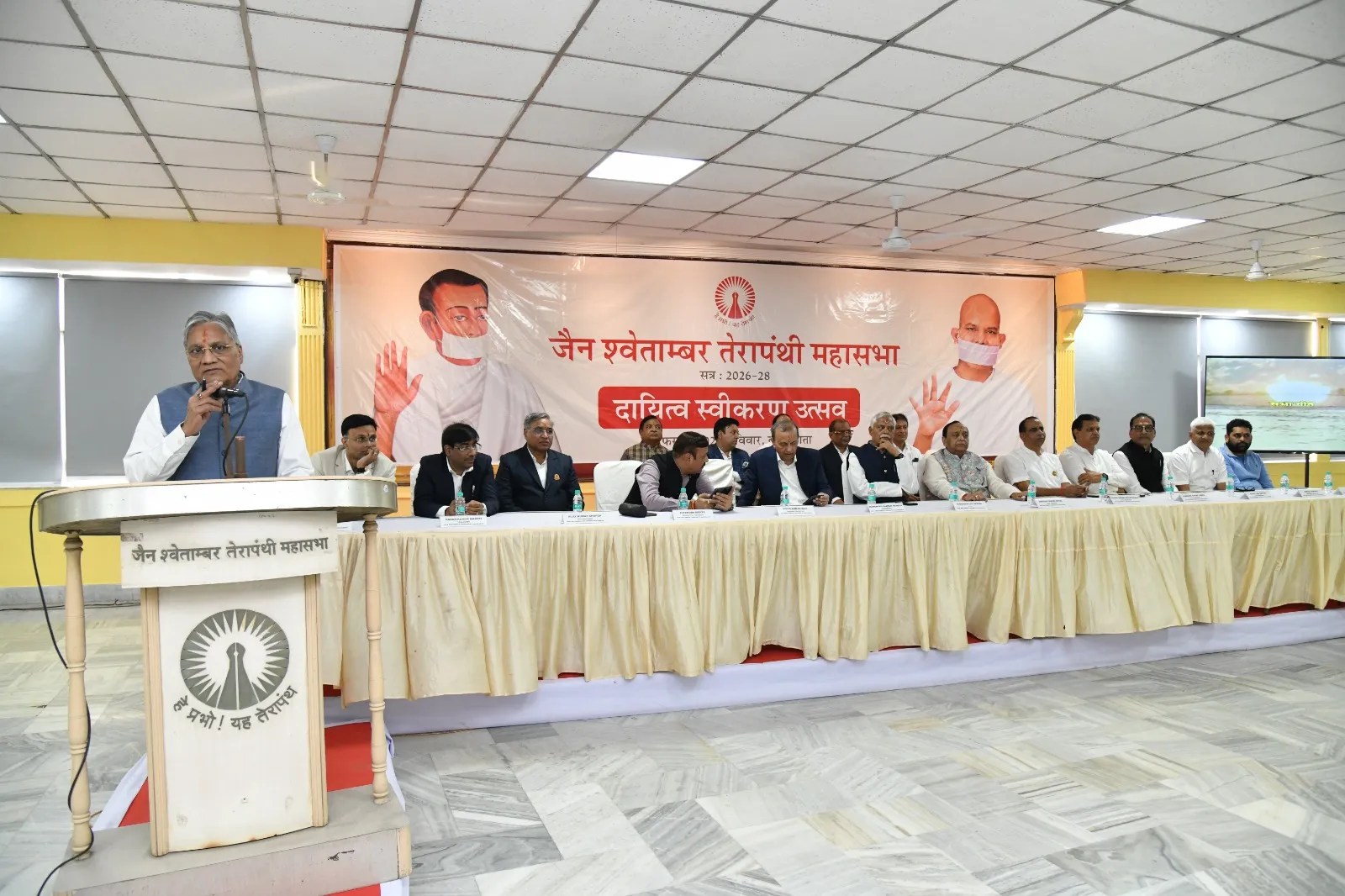 जैन संस्कार विधि से पूजन कर पदाधिकारियों ने ग्रहण किया दायित्व