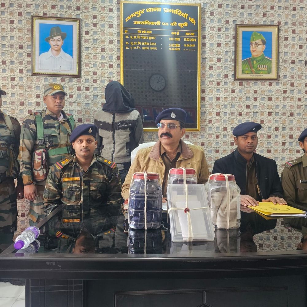 पलामू में ससुर का हत्यारा दामाद अरेस्ट:दिल्ली से लौटते वक्त रची थी हत्या की साजिश, रामपुरी चाकू मारकर उतारा था मौत के घाट