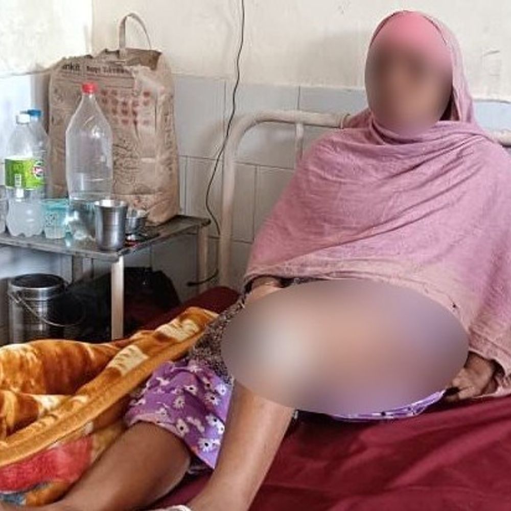 मोगा में घर में घुसकर महिला से मारपीट:घायल बोली- पड़ोसी रखता गंदी नजर, विरोध करने पर किया हमला