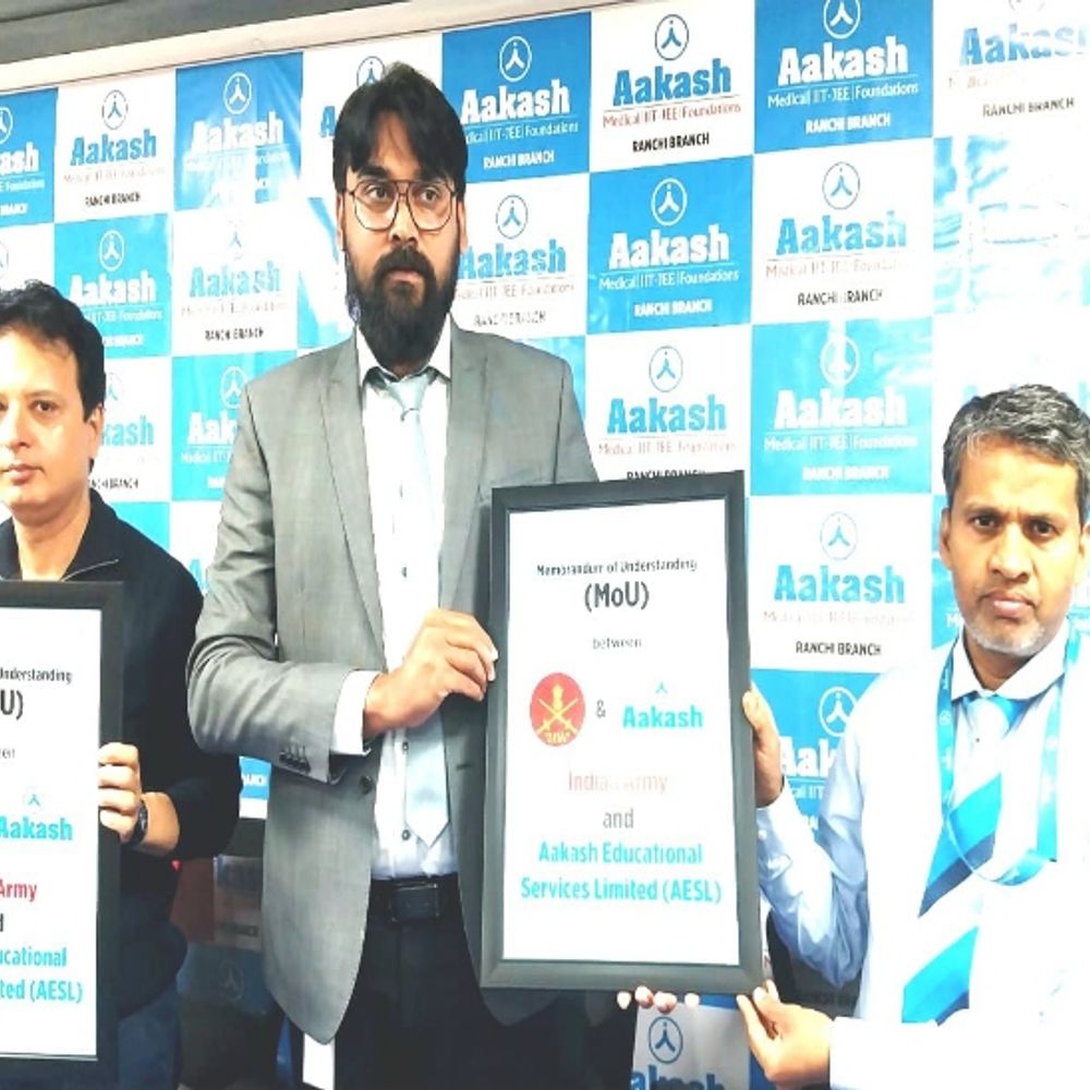 सैनिकों के भविष्य को संवारने की पहल:आकाश एजुकेशनल और भारतीय सेना की साझेदारी, शहीदों के बच्चों को पूरी फीस माफ
