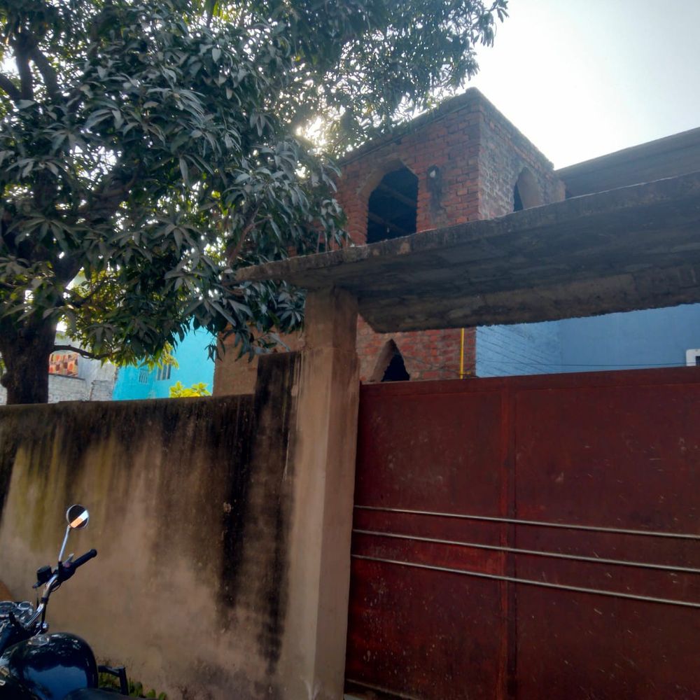 अरबों के फर्जीवाड़े में केंद्रीय एजेंसियों का छापा:मधुबनी में ईओयू सहित कई टीमों ने 12 से अधिक लोगों को हिरासत में लिया, पूछताछ जारी