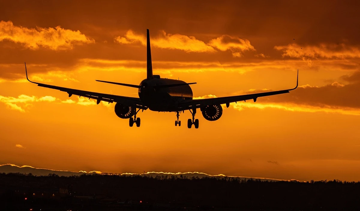 Airport Height Restrictions | हवाई अड्डों के पास ऊंची इमारतों की समस्या का होगा समाधान, नागर विमानन मंत्री ने किया ICAO अध्ययन का ऐलान