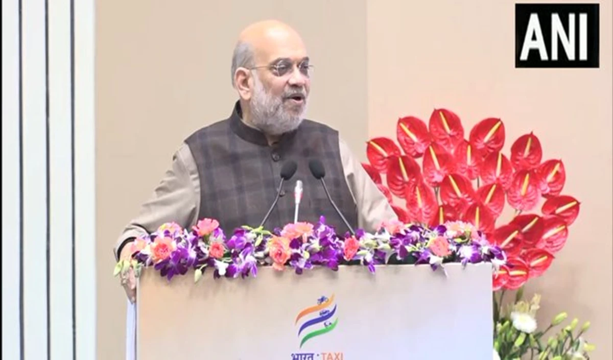 सस्ता सफर और ज़ीरो कमीशन! Amit Shah ने लॉन्च की Bharat Taxi, Surge Pricing से मिलेगी मुक्ति