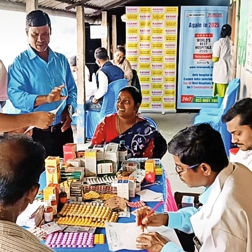 दो सौ से अधिक लोगों की हुई स्वास्थ्य जांच