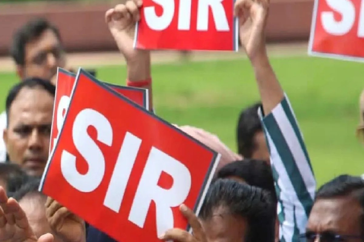 पर्यटन मंत्री के गढ़ में SIR प्रकिया में फर्जीवाड़ा! जबरन वोटरों का नाम कटवाने की कोशिश