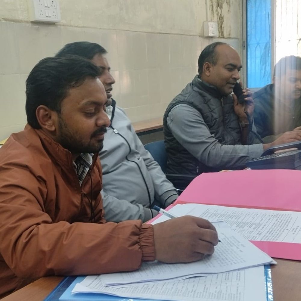 मैट्रिक बोर्ड परीक्षा का चौथा दिन:नवादा में 16,428 छात्रों ने एग्जाम दिए, 353 परीक्षार्थी अनुपस्थित रहे