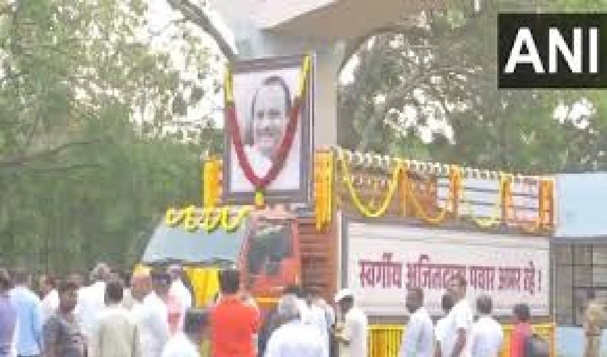 Baramati में मातम के बीच चोरों का ‘खेला’, Ajit Pawar के अंतिम संस्कार से लाखों के गहने पार