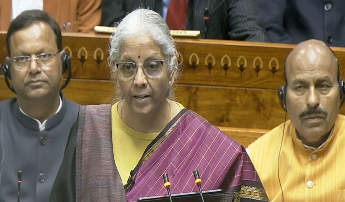 Budget 2026:  बायोफार्मा हब बनेगा भारत, बजट में मिली 10 हजार करोड़ की सौगात