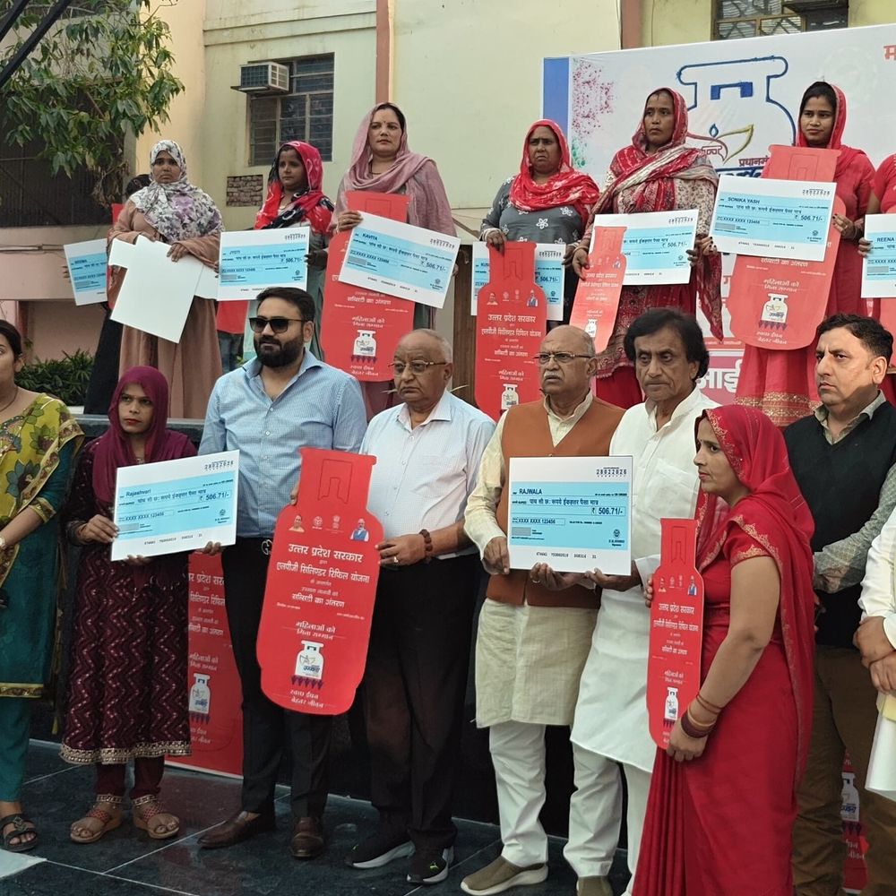 मुख्यमंत्री ने उज्ज्वला लाभार्थियों को निःशुल्क सिलेंडर सब्सिडी दी:प्रदेश भर में होली पर रिफिल वितरण कार्यक्रम शुरू