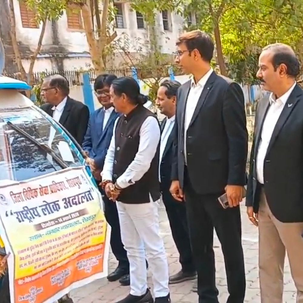 शेखपुरा में राष्ट्रीय लोक अदालत 14 मार्च को:जागरूकता रथ रवाना, जिला जज ने दिखाई हरी झंडी