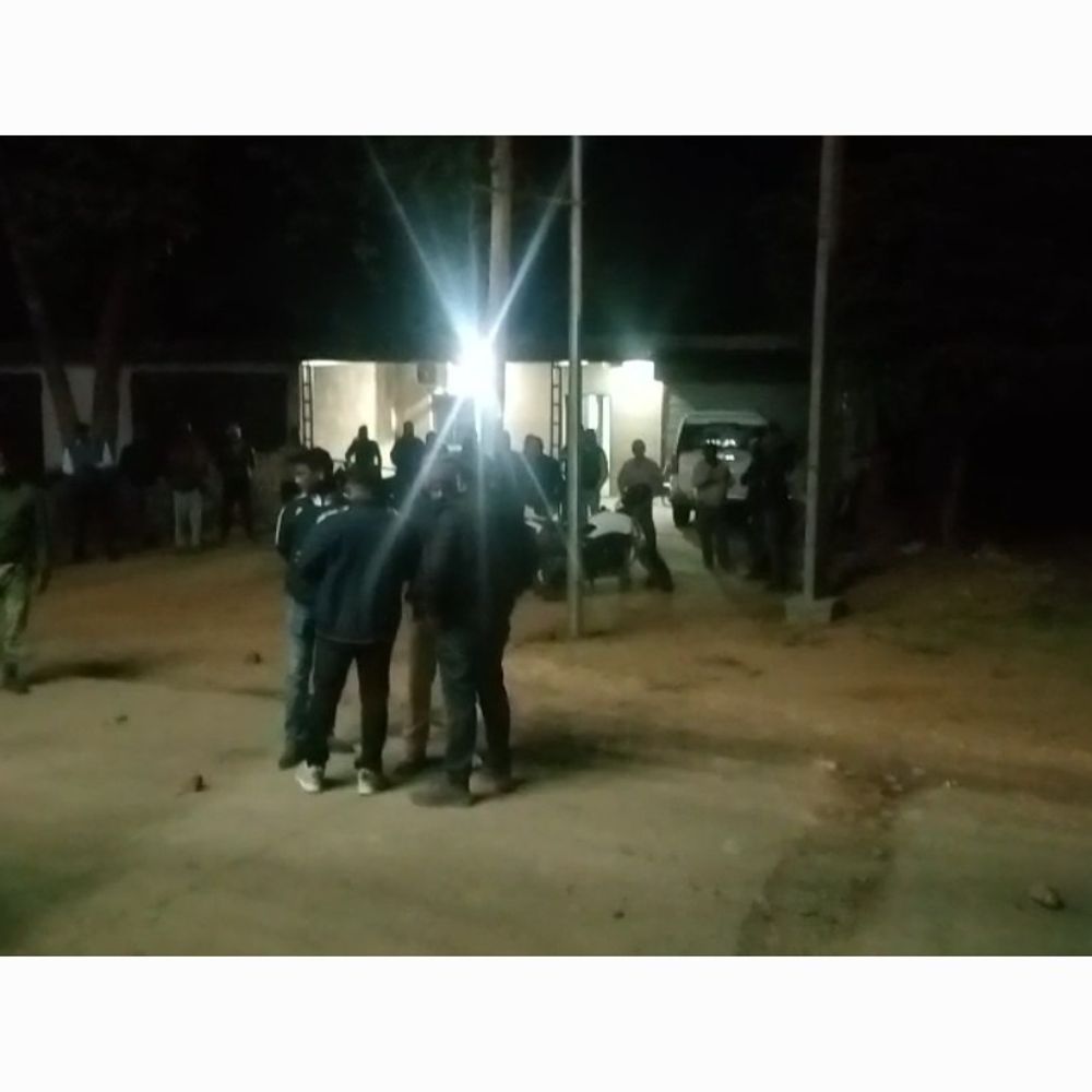 गोलियों से थर्राया रामगढ़ का पतरातू:कोयला कारोबियों के घर ताबड़तोड़ फायरिंग, 17 से ज्यादा राउंड चली गोलियां, बाल-बाल बचे