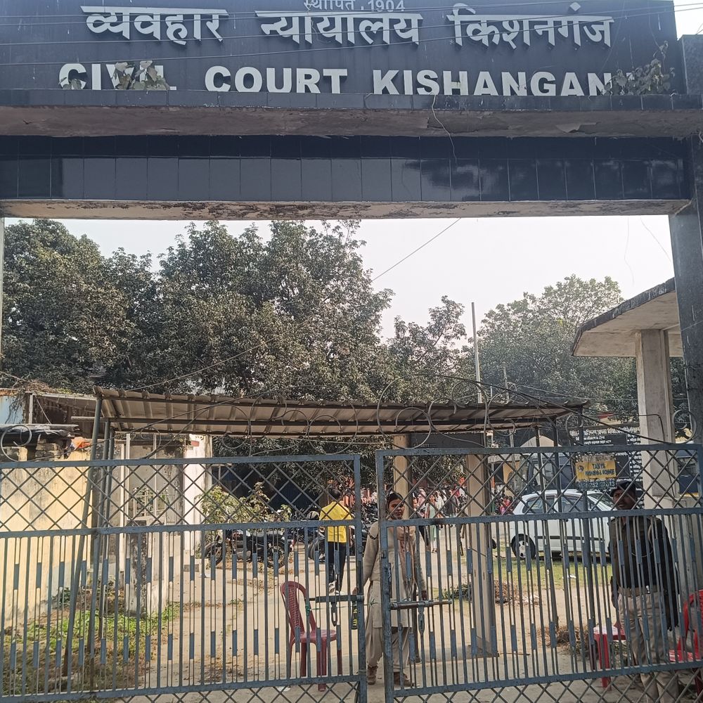 खगड़ा रेड लाइट एरिया का मुख्य आरोपी ने किया आत्मसमर्पण:नाबालिगों से देह व्यापार मामले में लंबे समय से था फरार, बेरोजगारी का फायदा उठाकर नाबालिगों का शोषण