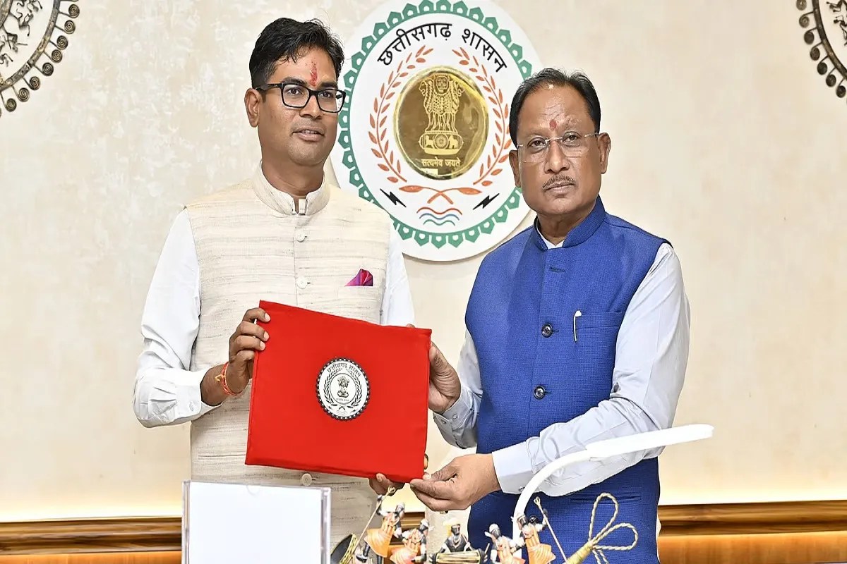 Chhattisgarh Budget 2026 Live: 12:30 बजे पेश होगा छत्तीसगढ़ का बजट, यहां देखिए पल पल अपडेट्स