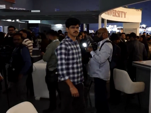 गलगोटिया यूनिवर्सिटी AI समिट से बाहर:पहले चीनी रोबोट, फिर ड्रोन को अपना बताया; कांग्रेस बोली- सरकार ने देश की इमेज खराब की