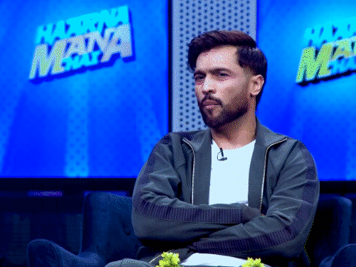 पाकिस्तानी क्रिकेटर मोहम्मद आमिर ने अभिषेक शर्मा को स्लॉगर बताया:बोले- 8 पारियों में एक बार रन बनाता है, ज्यादा जोखिम लेते हैं