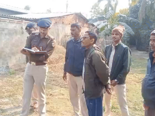 साहिबगंज में सेवानिवृत्त शिक्षक की निर्मम हत्या:शनिवार को धारदार हथियार से की गई थी हत्या, खोजी कुत्ता भी नहीं सुलझा सका रहस्य