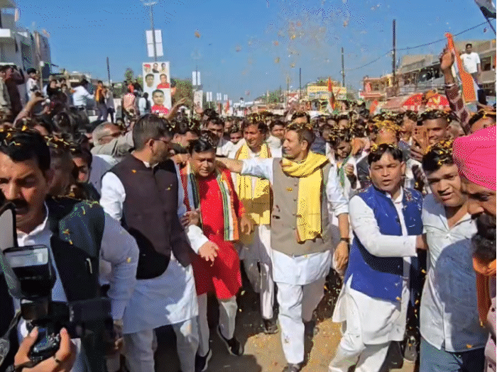 मोहना में कांग्रेस की 15000 लोगों की जन आक्रोश सभा:जीतू पटवारी, जयवर्धन सिंह शामिल; भाजपा नीतियों का किया विरोध