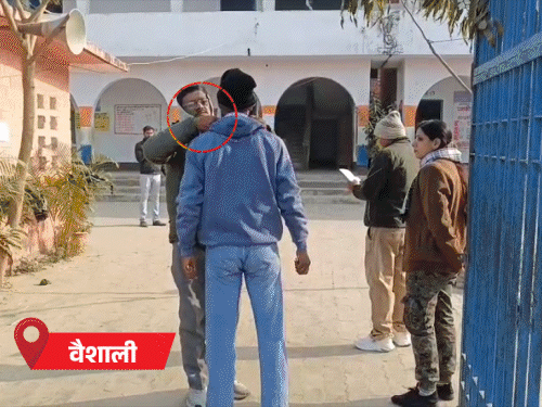 पटना में सेंटर का विजुअल बनाने से रोका,मजिस्ट्रेट बोले-मार खाइएगा:मुंगेर में 5 KM लंबा जाम, इंटर के परीक्षार्थी फंसे; 13 लाख छात्र दे रहे इंटर एग्जाम