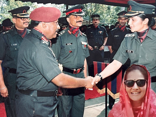 HCS गायत्री हुड्डा जिनका नाम विधानसभा में गूंजा:मंत्री कृष्ण बेदी ने बताया हुड्‌डा की भतीजी; BJP प्रदेश प्रवक्ता की पत्नी, आर्मी में मेजर रहीं