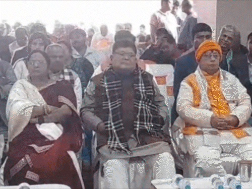 डिप्टी सीएम ने केंद्रीय बजट को ‘ऐतिहासिक और समावेशी’ बताया:विजय सिन्हा बोले- विकसित बिहार की नींव को मजबूत करेगा, युवाओं को होगा फायदा