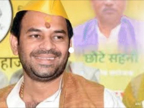 ‘मोदीजी से शंख नहीं बजेगा’, तेजप्रताप बोले-उसके लिए कलेजा चाहिए:सोशल मीडिया पर फैन्स से की बात; कहा- CM महिला प्रेमी, गिरिराज सिंह को अक्ल नहीं