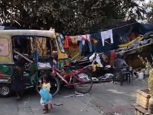 महिलाओं को इतना पीटा, पीठ काली पड़ गई:कहती हैं- ऐसी जगह मारा, दिखा नहीं सकते; पटना में अतिक्रमण हटाने में पिटे पीड़ितों का दर्द