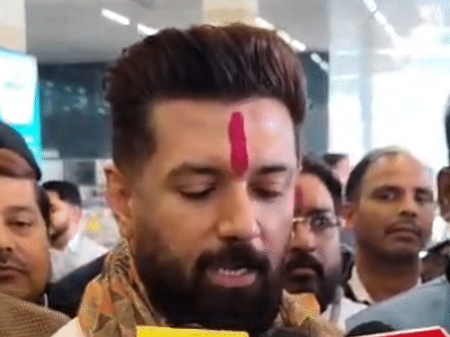 ‘विदेशी चीजों को अपना बताना चिंता का विषय’:गलगोटिया यूनिवर्सिटी विवाद पर चिराग पासवान बोले, नीट छात्रा रेप-मौत केस पर कहा- परिवार को सुरक्षा मिलनी चाहिए