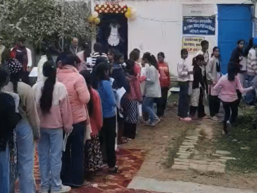 भागलपुर में 59 सेंटर्स पर इंटर की परीक्षा:चार आदर्श केंद्र बनाए गए, पूरे जिले में कुल 40,200 परीक्षार्थी; तीन लेयर सुरक्षा-व्यवस्था