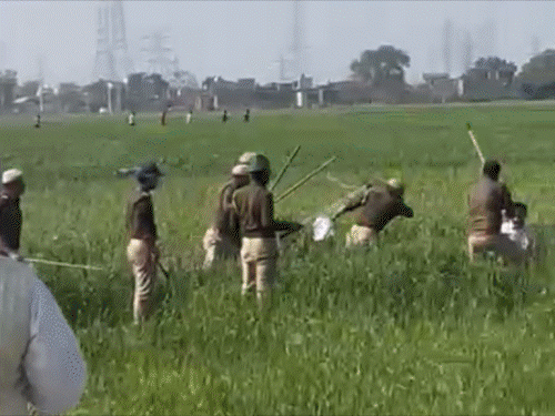 किसान बोले-हमें कॉलेज बनने का भरोसा मिला था:BJP विधायक नंद किशोर गुर्जर के बयान पर धरना दिया, उनके ही इशारे पर हम पीटे गए