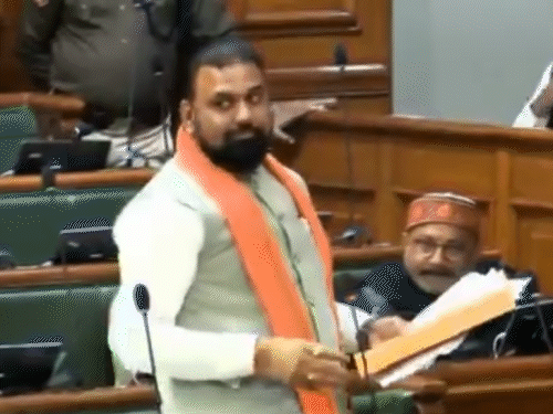 विधानसभा में सिमरिया गंगा घाट की सुरक्षा पर उठा सवाल:तेघड़ा विधायक रजनीश कुमार ने की स्थायी पुलिस चौकी की मांग, गृह मंत्री ने दिया आश्वासन