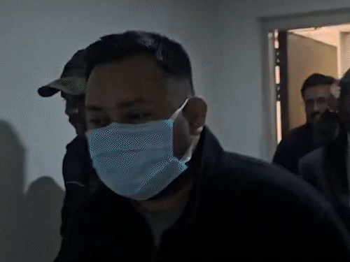 तेज प्रताप बोले- जयचंदों ने राजद को बर्बाद किया:सुनील सिंह को दिया चैलेंज, अनुष्का पर कहा था- उससे मेरा कोई रिलेशन नहीं