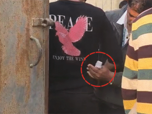 बिहार इंटर परीक्षा; आज फिजिक्स, भूगोल-बिजनेस स्टडीज का एग्जाम:BSEB बोला- चिटिंग की तो होगी कार्रवाई; दो दिन में 32 छात्र नकल करते पकड़ाए