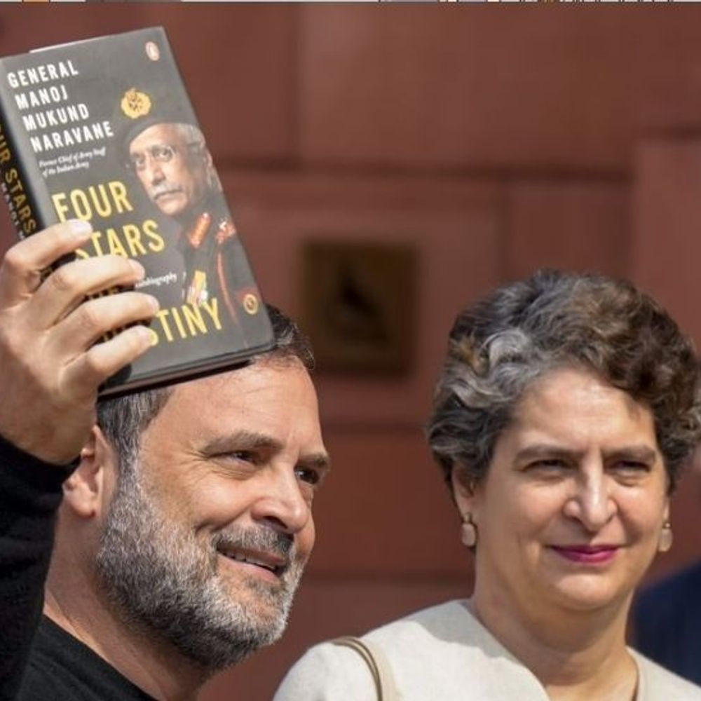 दिल्ली पुलिस ने पेंगुइन इंडिया को नोटिस भेजा:FIR में आपराधिक धाराएं जोड़ीं, रिजिजू बोले- राहुल संवेदनशील मुद्दे पर राजनीति कर रहे