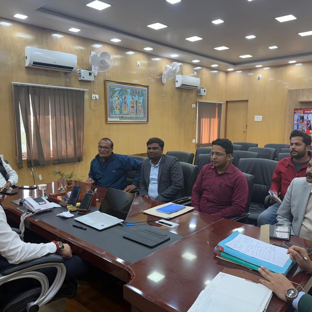 डीएम ने कल्याणेश्वर महोत्सव की तैयारियों की समीक्षा की:हरलाखी के कलना गांव में 15 फरवरी को होगा आयोजन