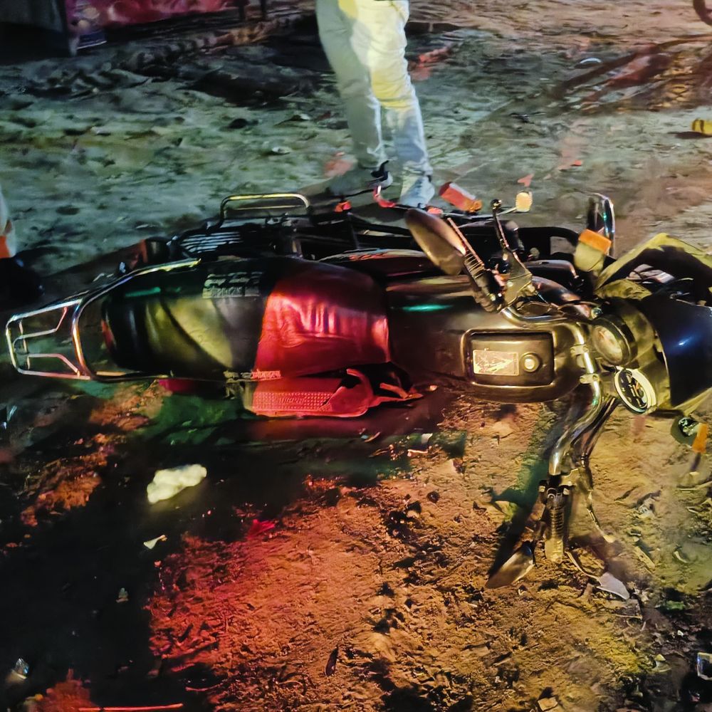 कौशांबी में वाहन की टक्कर से बाइक सवार की मौत:मंझनपुर मेडिकल कॉलेज के पास हुई दुर्घटना, निमंत्रण से लौट रहा था युवक