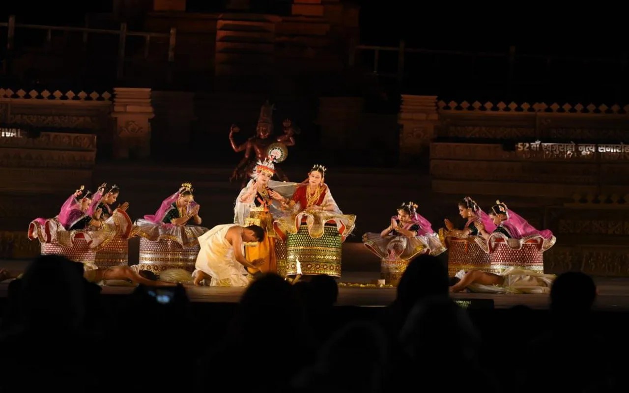 खजुराहो के आंगन में घुंघरूओं की गूंज के साथ 52वें अंतरराष्ट्रीय नृत्य समारोह का भावपूर्ण समापन