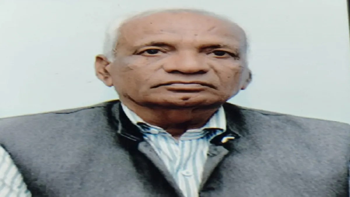 Churu : लड़ते नंदियों की चपेट में आने से वयोवृद्ध की मौत.. आक्रोशित लोगों ने एसडीएम को दिया ज्ञापन