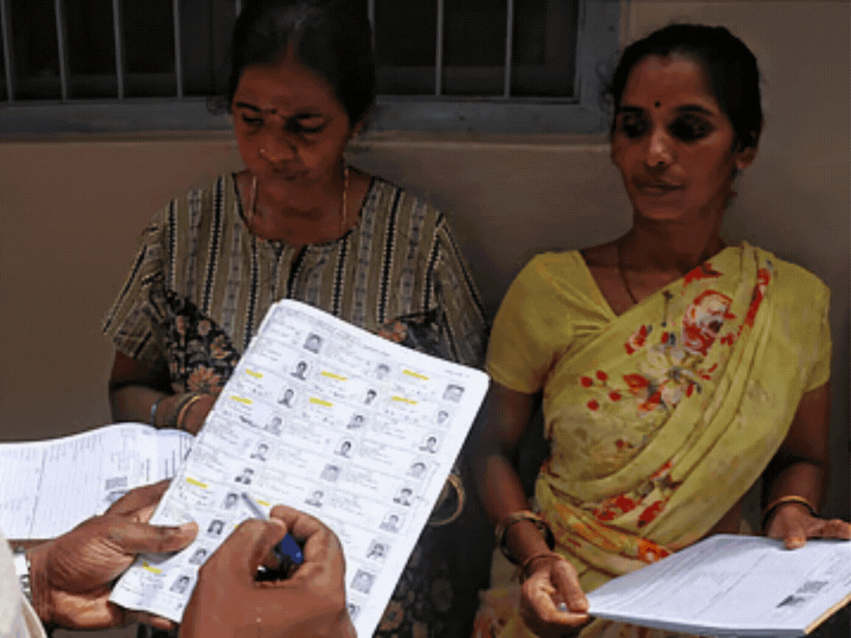 10 राज्य-UT डेडलाइन तक फाइनल वोटर-लिस्ट पब्लिश करने से चूके:लक्षद्वीप और पुडुचेरी ने मतदाता सूची जारी की; राजस्थान-यूपी और बंगाल में डेट बढ़ी