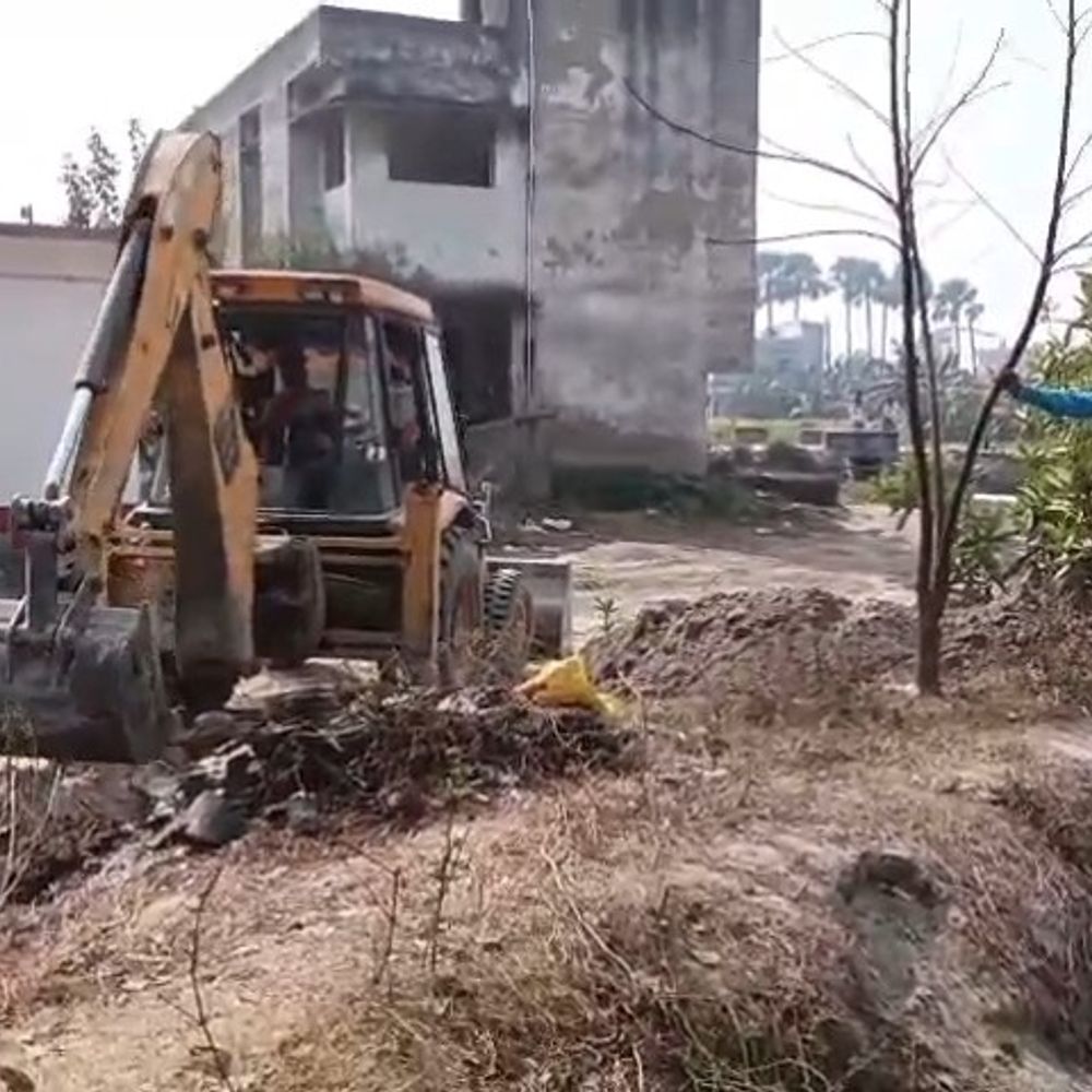 वैशाली पुलिस ने 12,585 लीटर अवैध शराब नष्ट की:सेवन, बिक्री और भंडारण के खिलाफ अभियान जारी