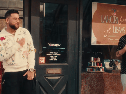 करन औजला दिल्ली शो में हिट सॉन्ग नहीं गा पाएंगे:चाइल्ड प्रोटेक्शन यूनिट का आयोजकों को नोटिस, कहा- गानों में शराब-ड्रग्स का ग्लोरिफिकेशन होता