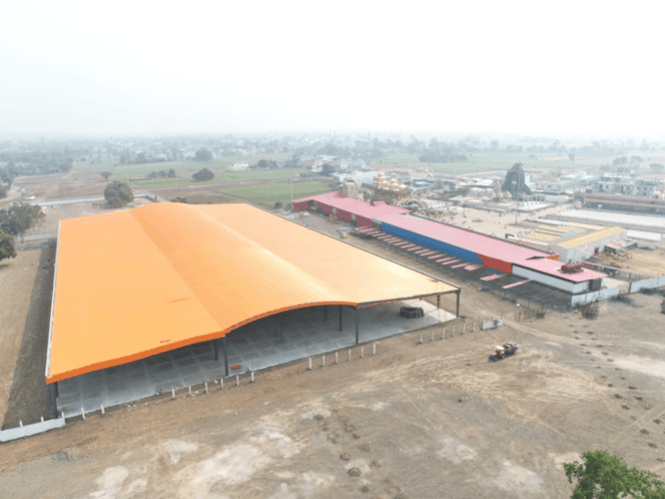 सीहोर में कुबेरेश्वर धाम पहुंच मार्ग से अतिक्रमण हटा:14 फरवरी से शुरू होने वाले रुद्राक्ष महोत्सव की तैयारियां तेज