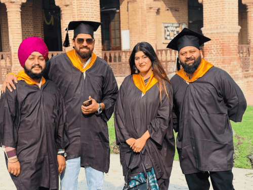 मासूम शर्मा ने पूरी की दूसरी मास्टर डिग्री:अमृतसर के खालसा कॉलेज से म्यूजिक में MA की; बोले- अचीवमेंट फैंस को समर्पित