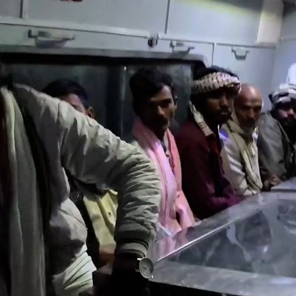 वाहन की टक्कर से साइकिल सवार महिला की मौत:कैमूर में दवा लेकर लौटते समय हादसा, चालक की पहचान में जुटी पुलिस