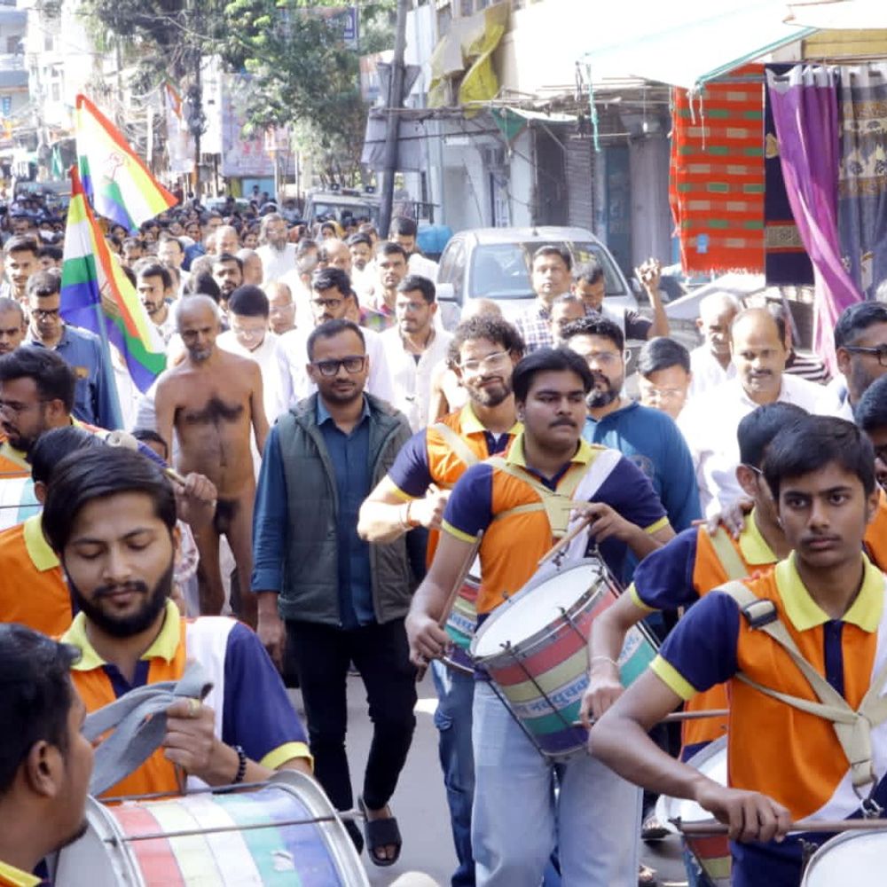 विदिशा में 4 जिन प्रतिमाओं की आगवानी:शीतलधाम में होंगी स्थापित; मुनि संभवसागर बोले- हर परिवार वेदिका में एक शिला लगाए