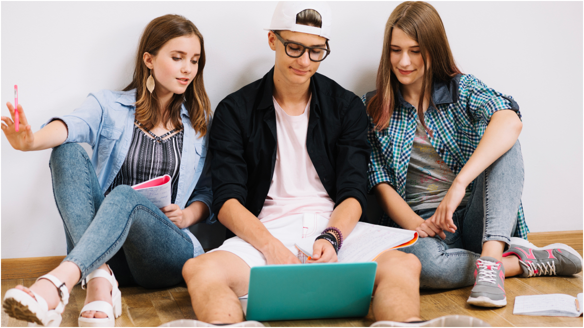 Gen Z क्यों बनते जा रहे हैं बुद्धू, माता पिता से कम हो रहा है IQ, नई रिसर्च में हुआ खुलासा