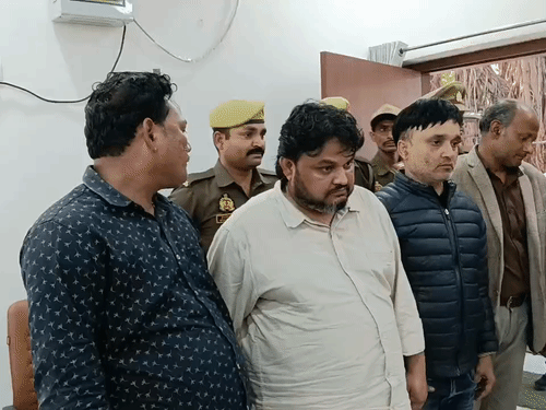 फर्जी डिग्री मामला: चार यूनिवर्सिटी पहुंची SIT:एक घंटे तक CSJMU में की जांच, आरोपियों का रिमांड लेने की तैयारी