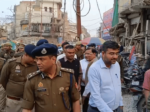 होली पर सीएम के नेतृत्व में निकलेगी शोभायात्रा:डीआईजी, डीएम, एसएसपी ने मार्ग पर देखी सुरक्षा